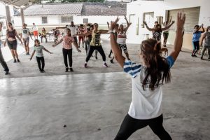 Projeto Transformar inicia aulas de ginástica e alongamento em Porto das Caixas (2)