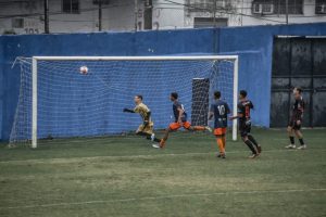 Itaboraí FC sai na frente na disputa por vaga na final da Liga Regional Sub-17 (3)