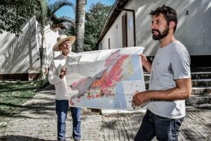 Parque Paleontológico em Itaboraí recebe acadêmicos para pesquisas de campo