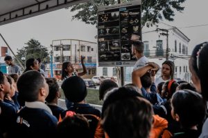 Praça Marechal Floriano Peixoto recebe projeto itinerante de educação ambiental 1