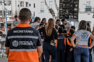 Praça Marechal Floriano Peixoto recebe projeto itinerante de educação ambiental