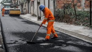 Prefeitura de Itaboraí avança com obras de pavimentação na Reta