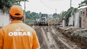 Prefeitura de Itaboraí inicia desobstrução de 'lagoa' que assola moradores há décadas (1)