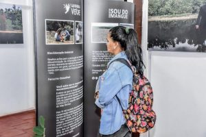 Casa de Cultura abriga exposição inédita 'Ser do Mangue' em Itaboraí