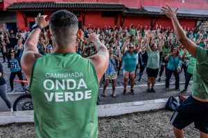 Caminhada 'Onda Verde' celebra Dia do Profissional de Educação Física em Itaboraí (2)
