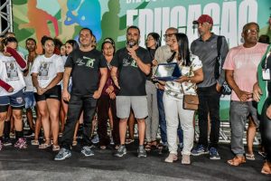 Caminhada 'Onda Verde' celebra Dia do Profissional de Educação Física em Itaboraí (3)