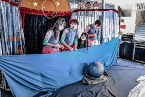 ’Circo Teatro Sem Lona' promove apresentações para alunos da rede municipal de ensino de Itaboraí (2)