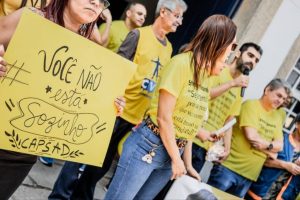 Setembro Amarelo intervenção urbana em Itaboraí alerta para prevenção ao suicídio (2)