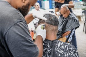Barbearia gratuita para a população às terças-feiras em Itaboraí (2)