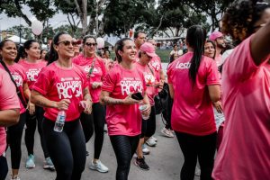 Caminhada Rosa mulheres se unem contra o câncer de mama em Itaboraí (5)