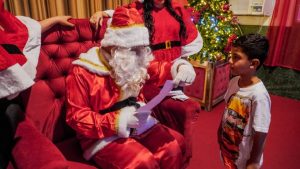 Foto 2 - Magia do Natal Luz encanta famílias com programação recheada em Itaboraí