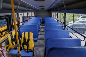 Marcelo Delaroli anuncia chegada de novos ônibus escolares, uniformes e equipamentos para o ano letivo de 2023 (4)