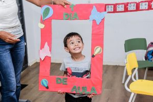 Escolas municipais de Itaboraí iniciam ano letivo 2023 com entrega de materiais didáticos (5)