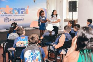 Alunos da rede municipal participam da retomada das visitas guiadas pelo Centro Histórico de Itaboraí (1)
