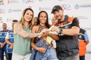 Marcelo Delaroli entrega as chaves de mais 600 unidades habitacionais em Itaboraí (3)